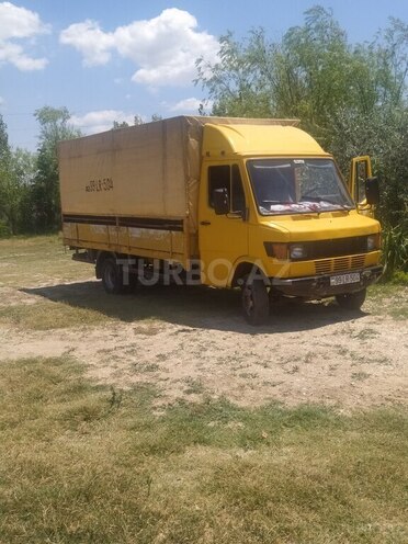 Mercedes 410 D 1988, 546,400 km - 2.3 l - Salyan