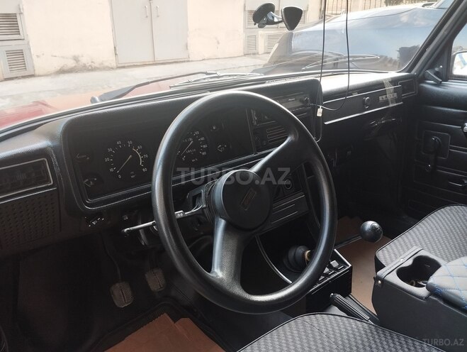 LADA (VAZ) 2107