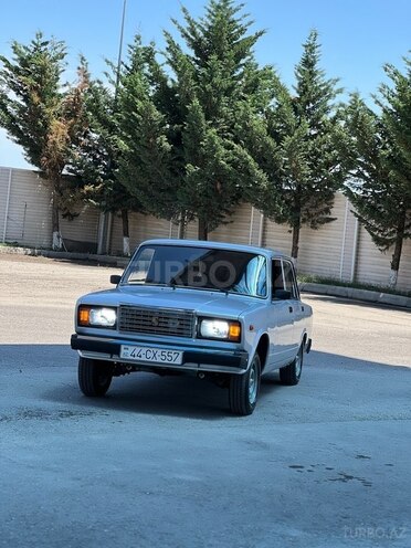 LADA (VAZ) 2107