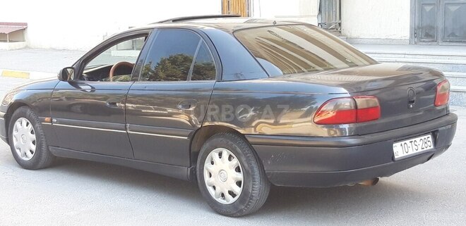 Opel Omega