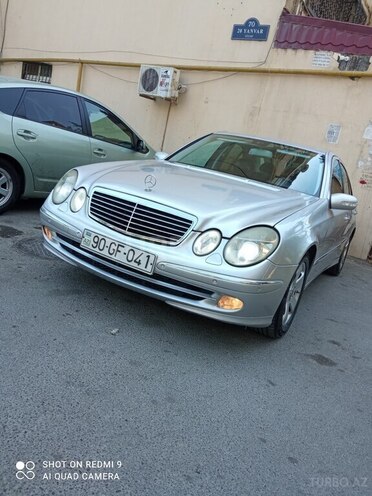 Mercedes E 270