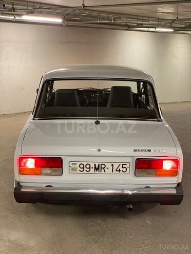 LADA (VAZ) 2107