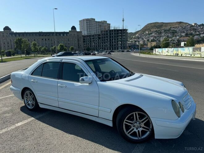 Mercedes E 220 d