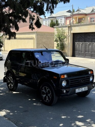 LADA (VAZ) Niva