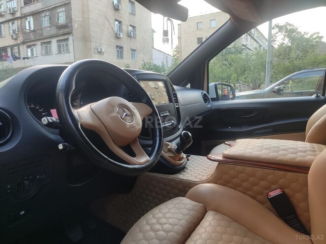 Mercedes Vito 114 2015, 228,000 km - 2.2 l - Bakı