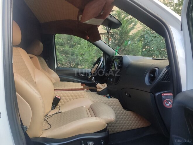 Mercedes Vito 114 2015, 228,000 km - 2.2 l - Bakı