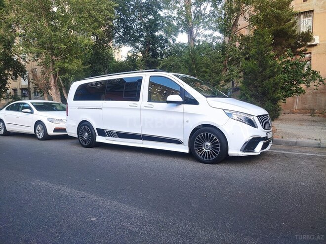 Mercedes Vito 114 2015, 228,000 km - 2.2 l - Bakı
