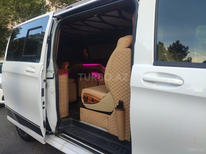 Mercedes Vito 114 2015, 228,000 km - 2.2 l - Bakı