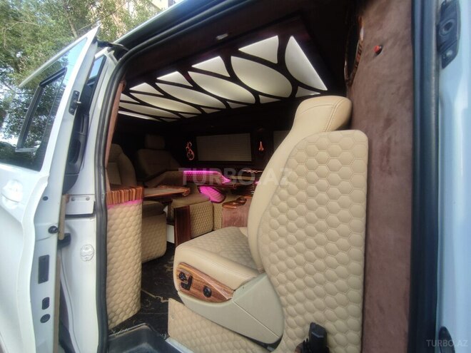 Mercedes Vito 114 2015, 228,000 km - 2.2 l - Bakı