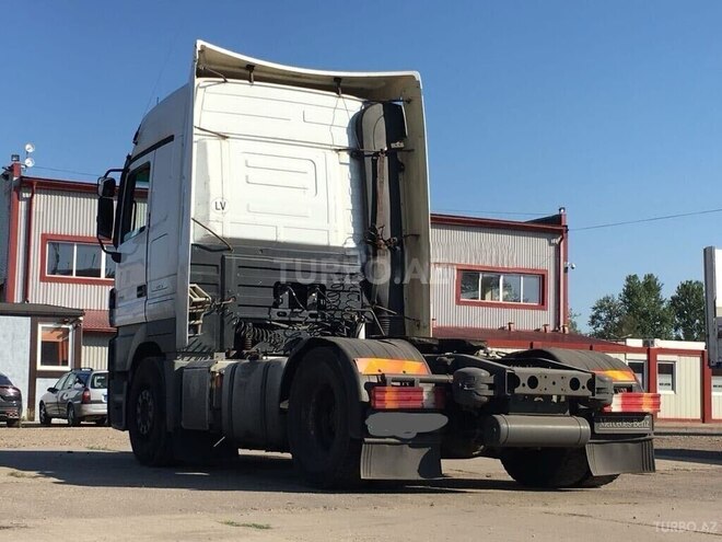 Mercedes Actros 1841