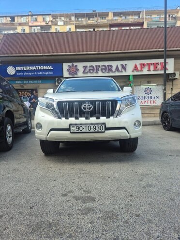 Toyota Land Cruiser Prado