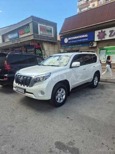 Toyota Land Cruiser Prado