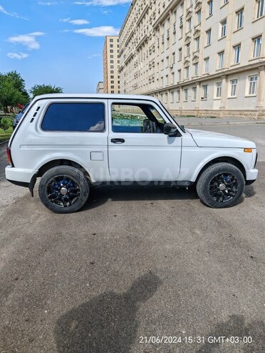 LADA (VAZ) Niva