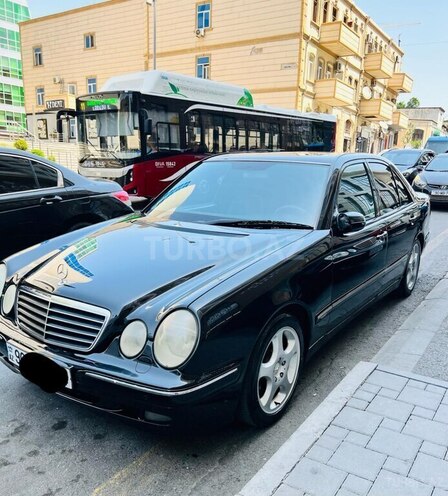 Mercedes E 200 1999, 390,000 km - 2.0 л - Bakı