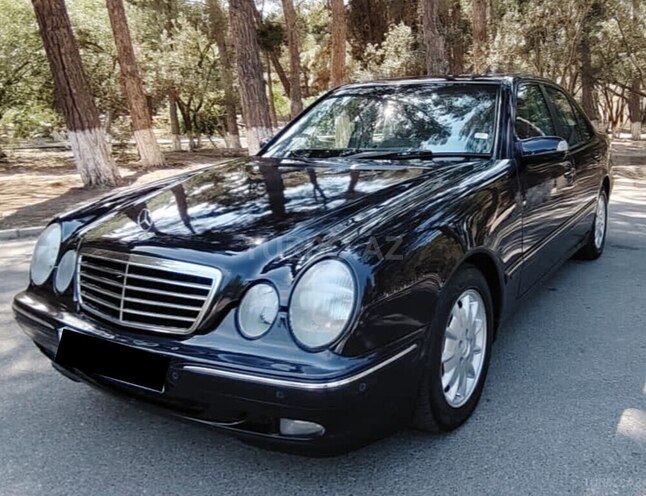 Mercedes E 270