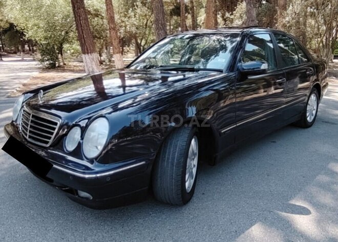 Mercedes E 270