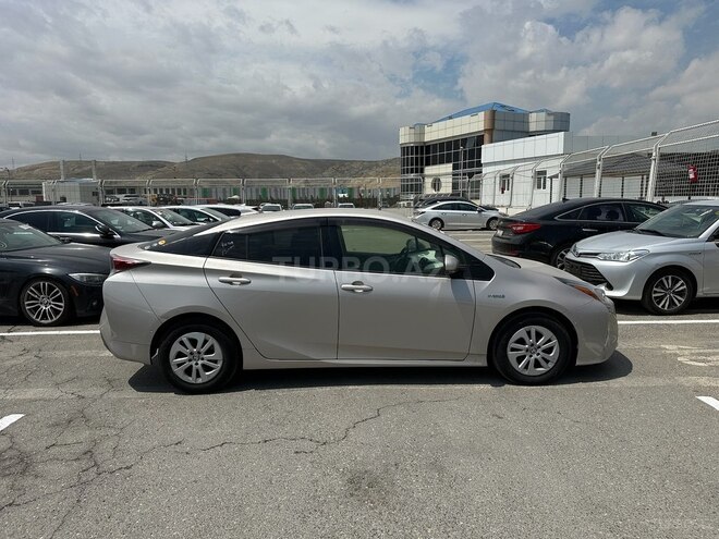 Toyota Prius 2017, 85,000 km - 1.8 l - Bakı