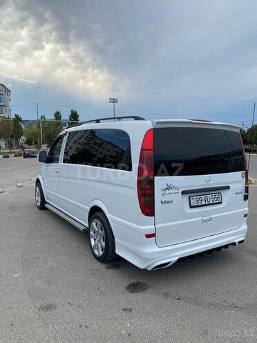 Mercedes Vito 111