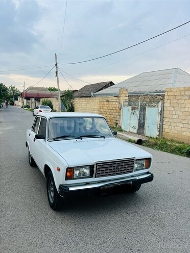 LADA (VAZ) 2107