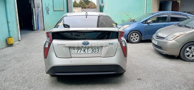 Toyota Prius 2017, 85,000 km - 1.8 l - Bakı