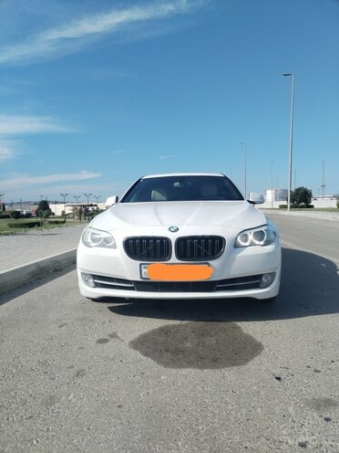 BMW 528