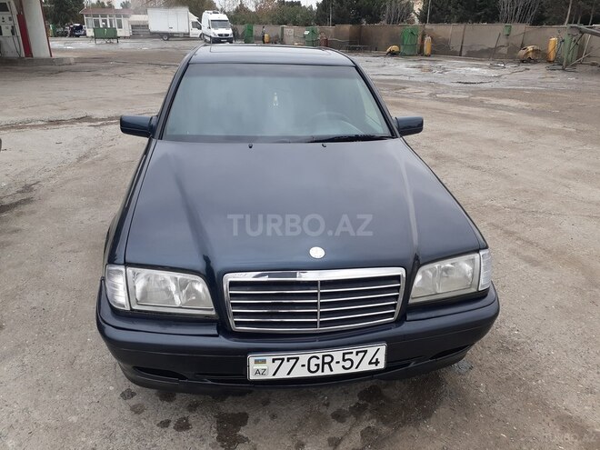 Mercedes C 180