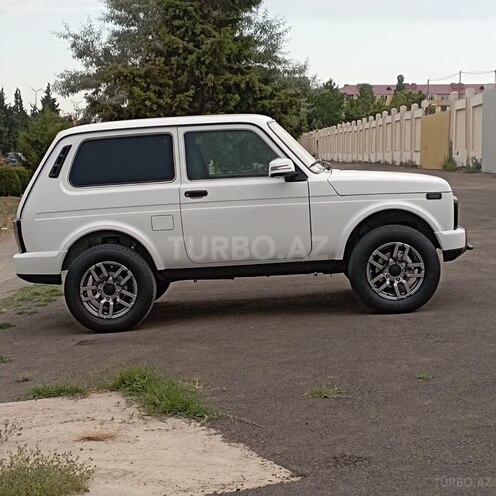 LADA (VAZ) Niva