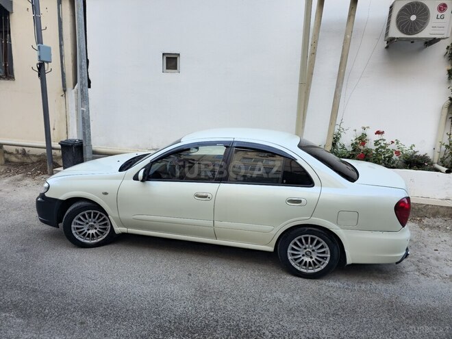 Nissan Sunny