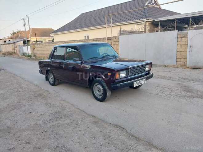 LADA (VAZ) 2107