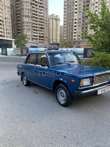 LADA (VAZ) 2107