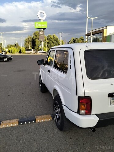 LADA (VAZ) Niva