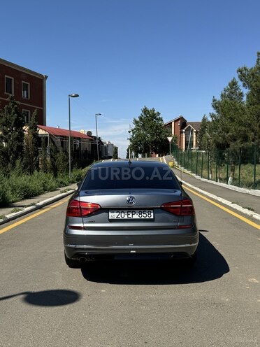 Volkswagen Passat 2016, 181,000 km - 1.8 л - Gəncə