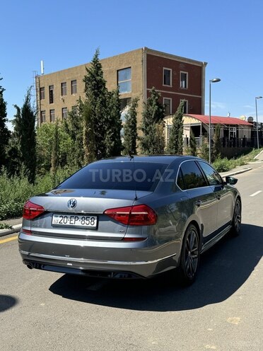 Volkswagen Passat 2016, 181,000 km - 1.8 л - Gəncə