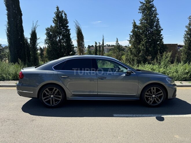 Volkswagen Passat 2016, 181,000 km - 1.8 л - Gəncə