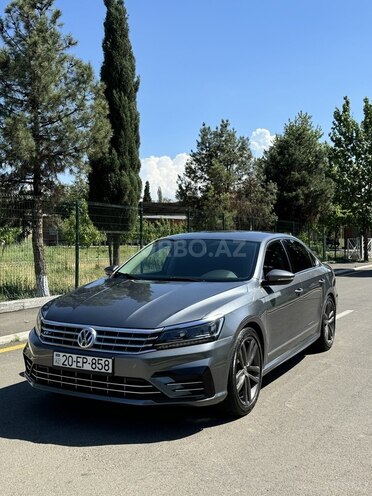Volkswagen Passat 2016, 181,000 km - 1.8 л - Gəncə