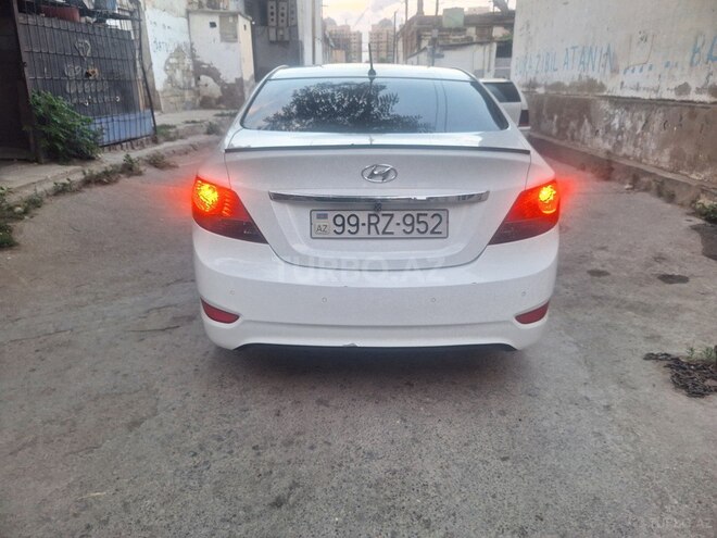 Hyundai Accent