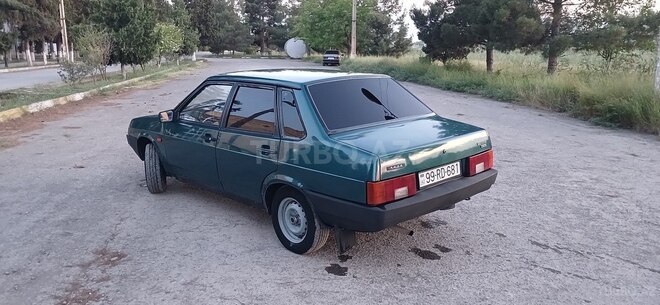 LADA (VAZ) 21099