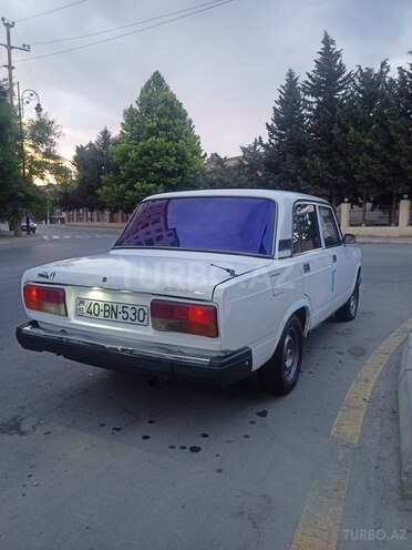 LADA (VAZ) 2107