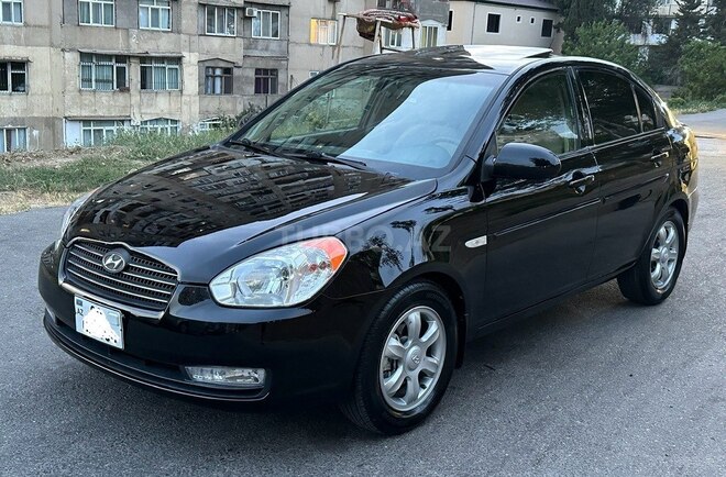 Hyundai Accent