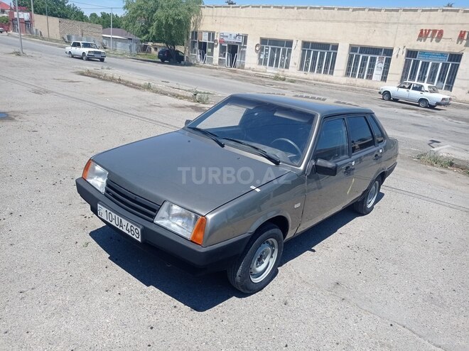 LADA (VAZ) 21099