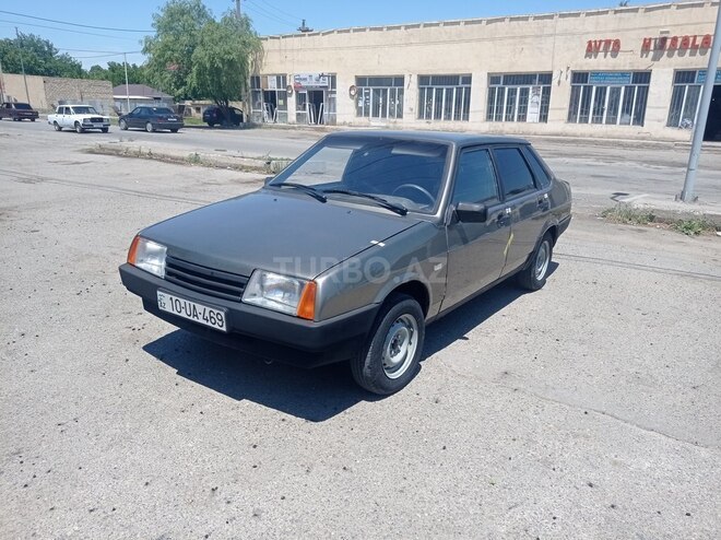 LADA (VAZ) 21099