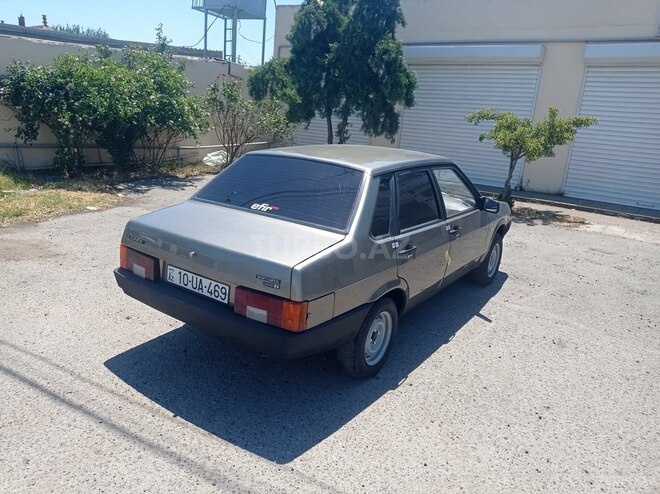 LADA (VAZ) 21099