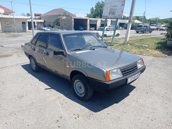 LADA (VAZ) 21099