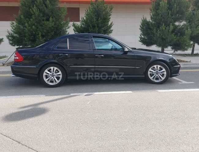 Mercedes E 320