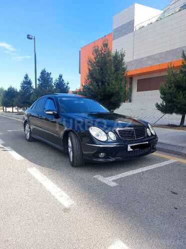 Mercedes E 320