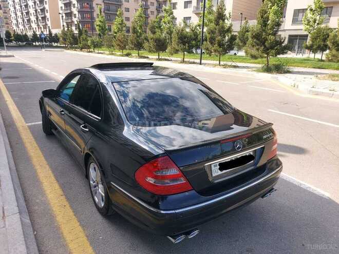 Mercedes E 320