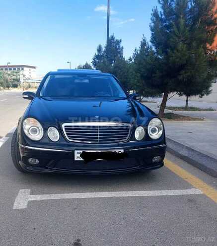 Mercedes E 320