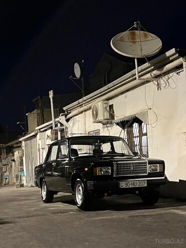 LADA (VAZ) 2107