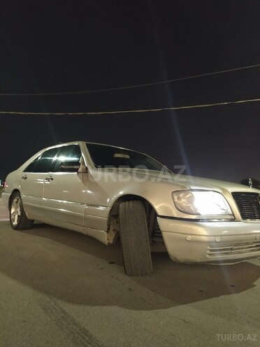 Mercedes S 300