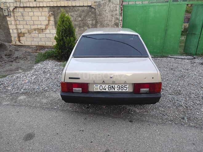 LADA (VAZ) 21099